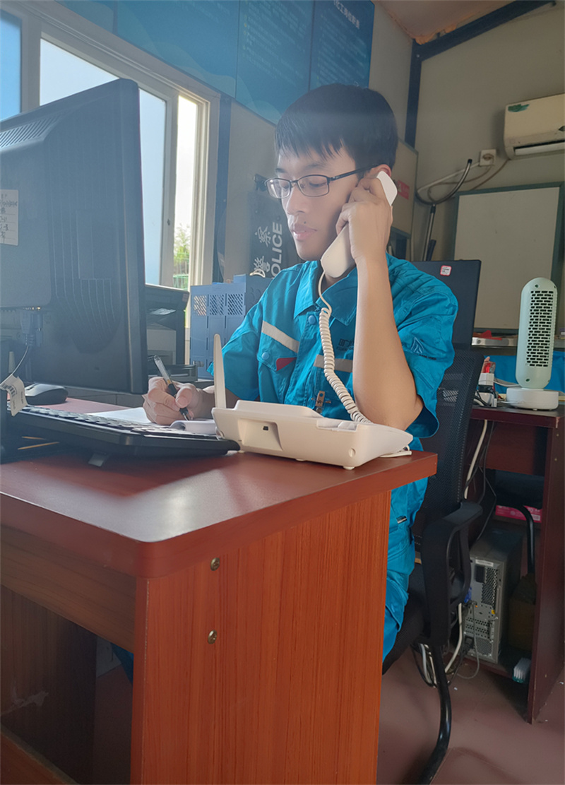 F:\yf\官网oa推文及图片年‚20502最美万搏（中国）
人公布\吴剑飞_副本.jpg