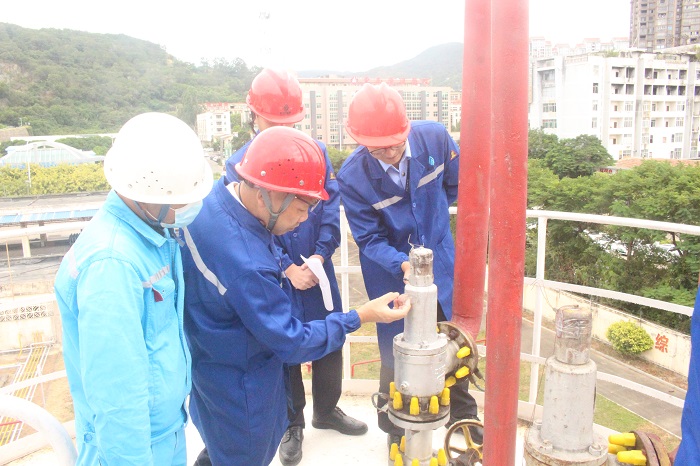 F:\yf\官网oa推文及图片年209\省、市、区各级市场监督管理局莅临万搏（中国）
能源股份有限公司督导调研燃气特种设备安全工作(1)\省、市、区各级市场监督管理局检查图片.jpg