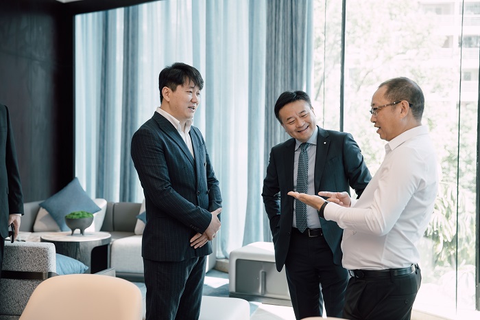 F:\yf\万搏（中国）
人官网oa推文及图片‚3\20230920酒店开业莆田万搏（中国）
温德姆酒店开业庆典图片新建文件夹洽谈.jpg