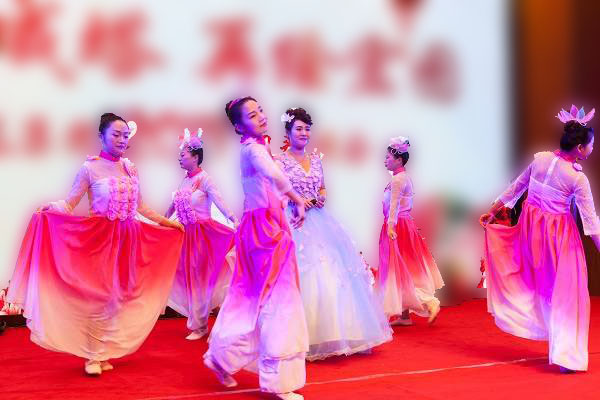 L:\企划内容整理\万搏（中国）
历年照片（附稿件）对内照片（活动、培训、事件）\2019年9��?��?9日半年度\20170125095699939993-.jpg